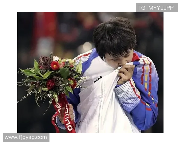 TES电竞战队的荣耀之路与奋斗历程全景回顾 TES电竞战队的荣耀之路与奋斗历程全景回顾